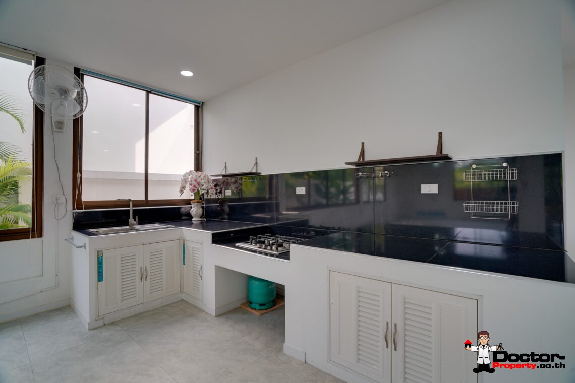2 Bedroom Pool Villa in Ban Tai, Koh Samui – For Sale